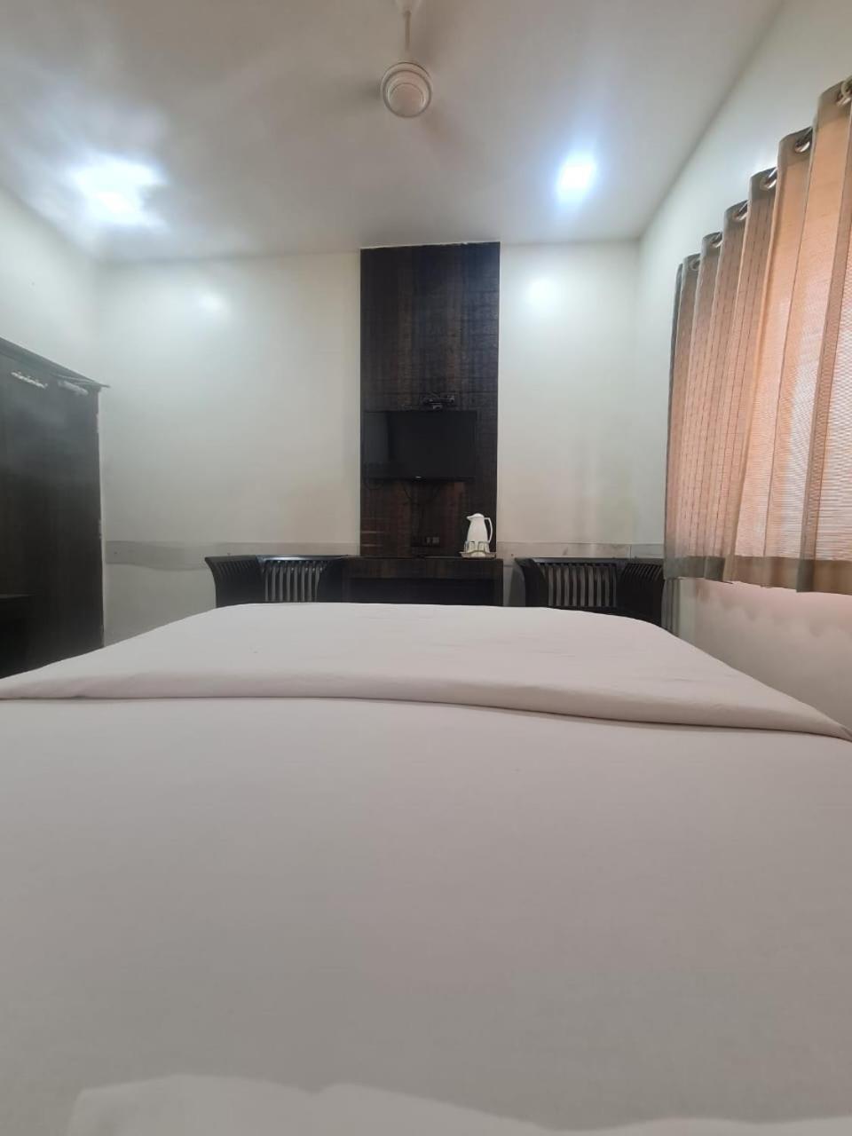 Hotel Sharda — Photos 2